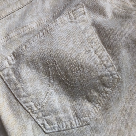 { AG Jeans } White & Cream Leopard Print Skinny - Picture 2 of 6